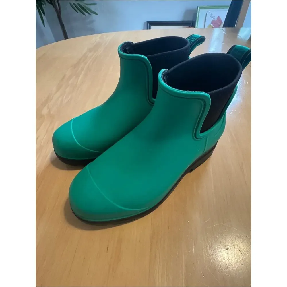 UGG Green Droplet Ankle Rain Boot- 5
